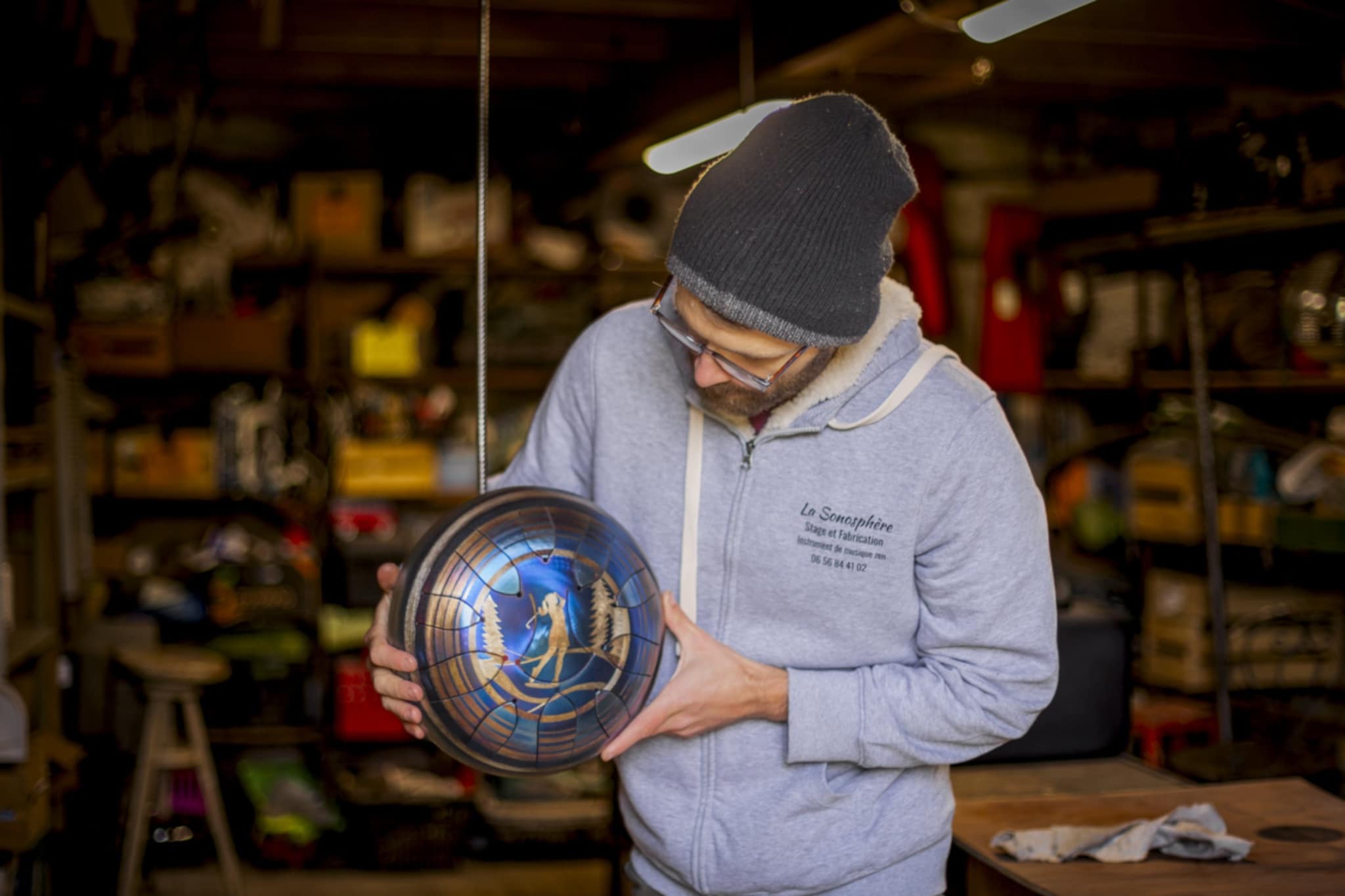 Résultat final de la fabrication d'un tongue drum par l'artisan fabricant